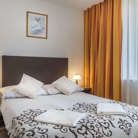 I Poducha Władysławowo